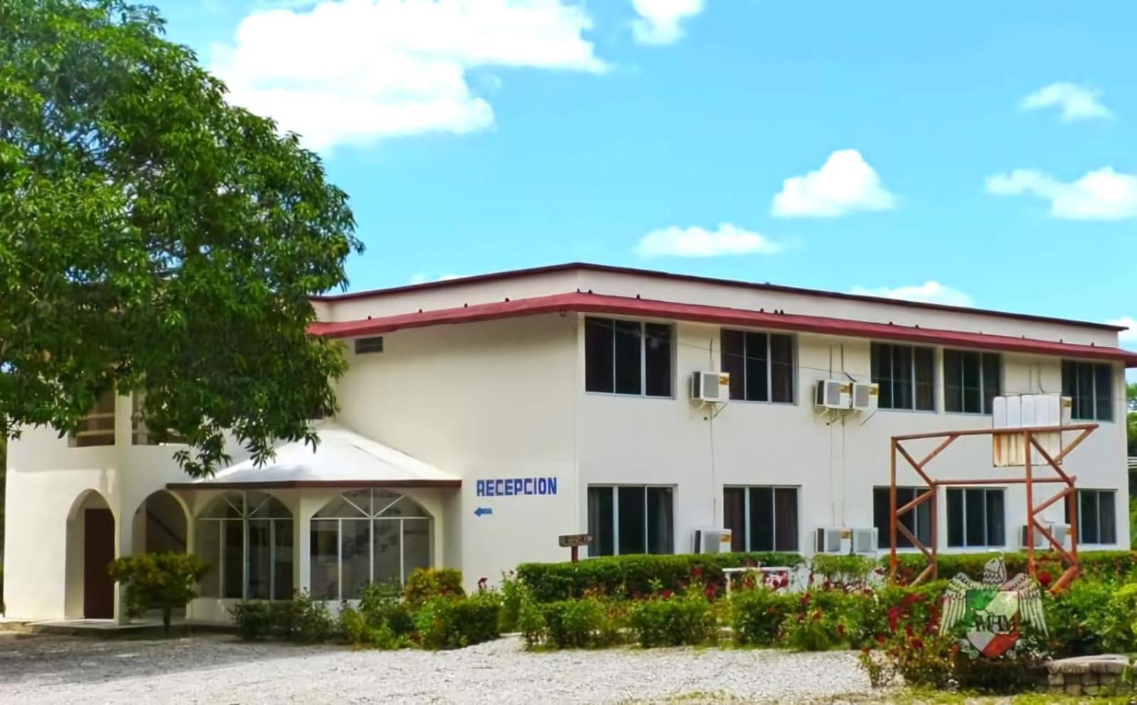Hotel Los Leones Palenque Exterior foto